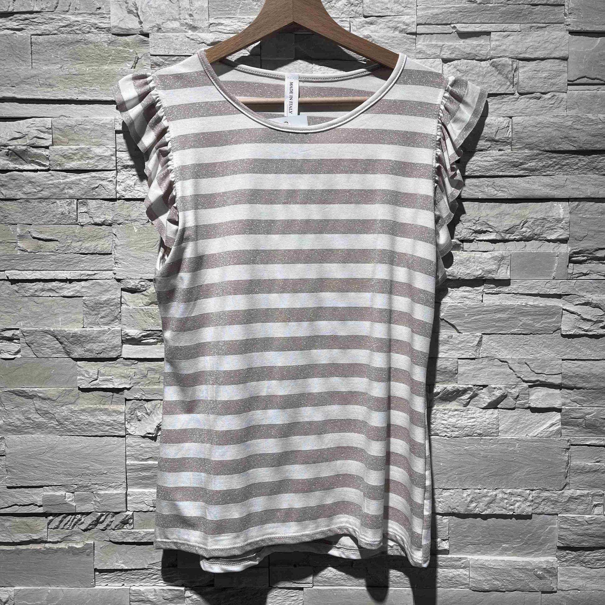 T-shirt lines
