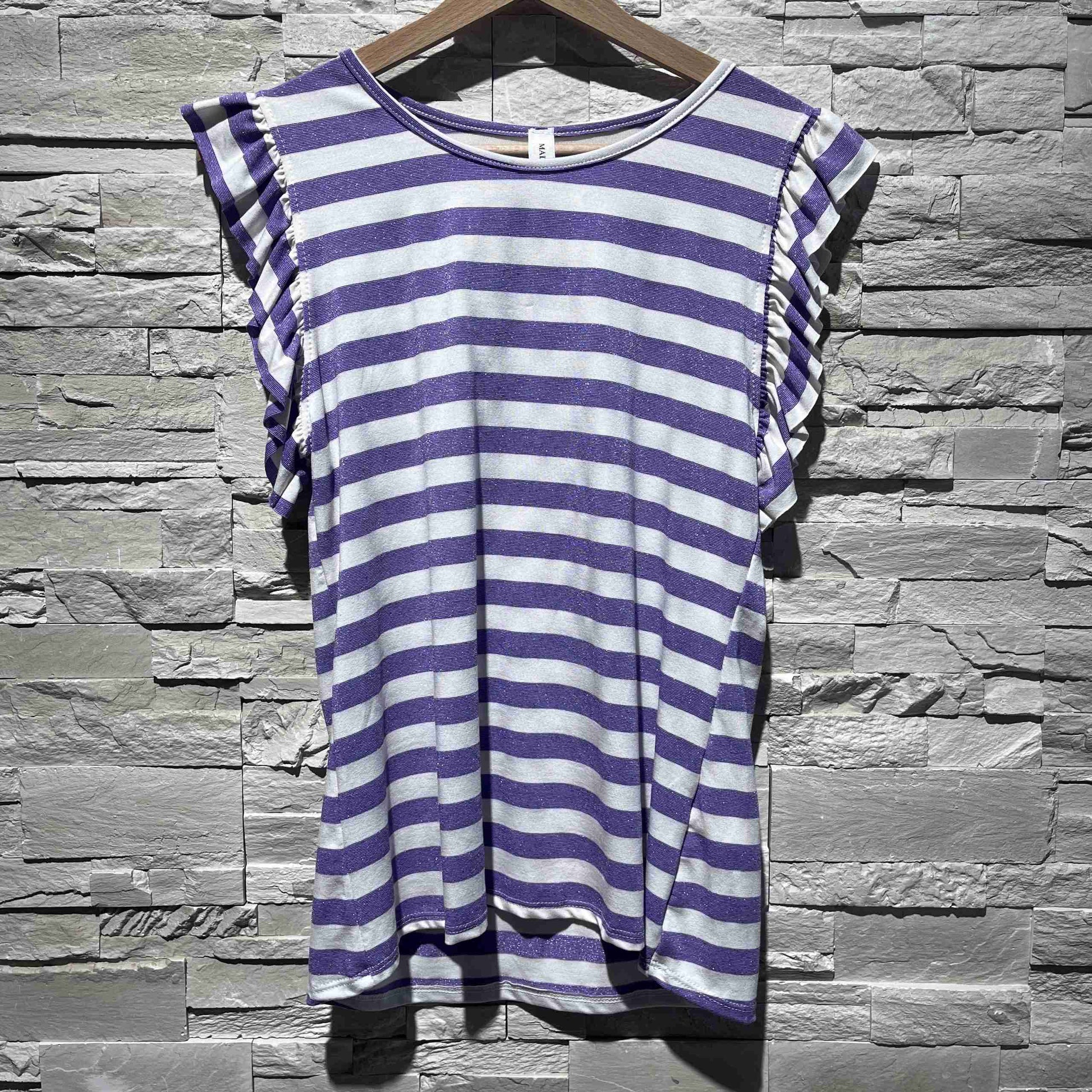 T-shirt lines