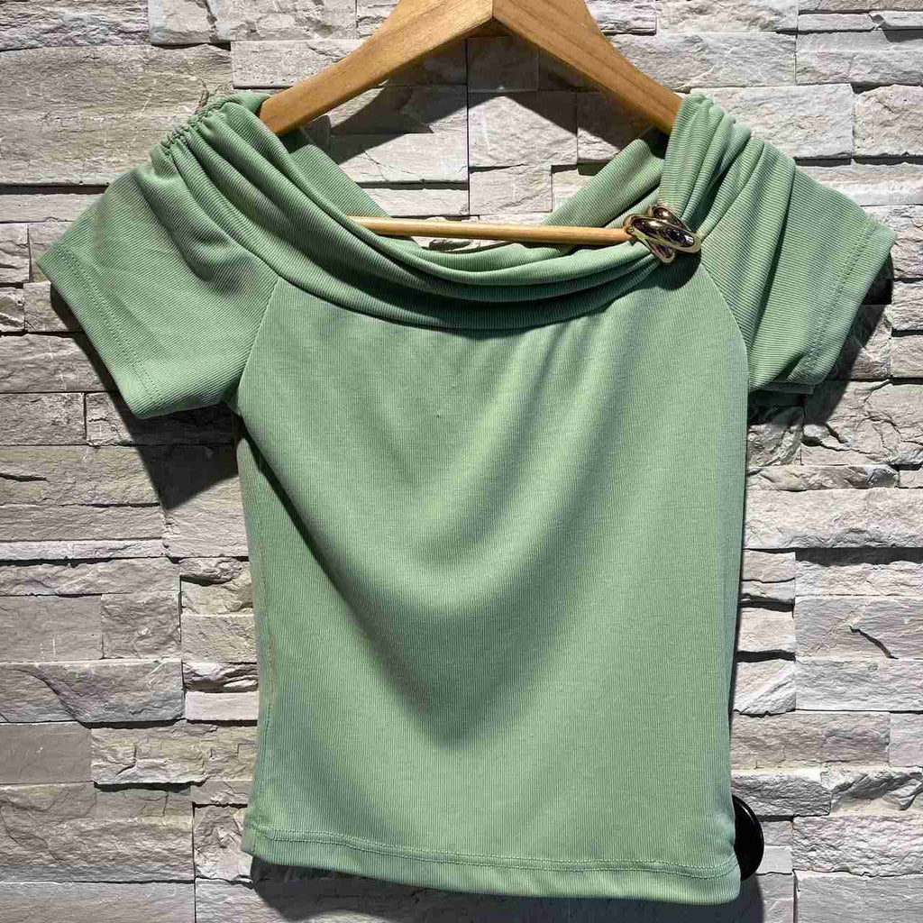 T-shirt grace