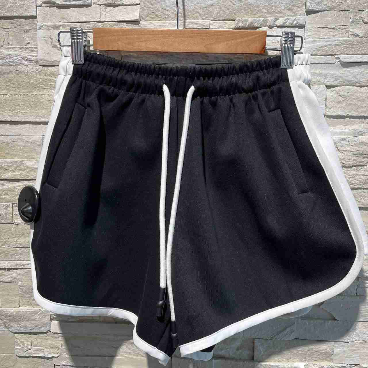 Shorts gear