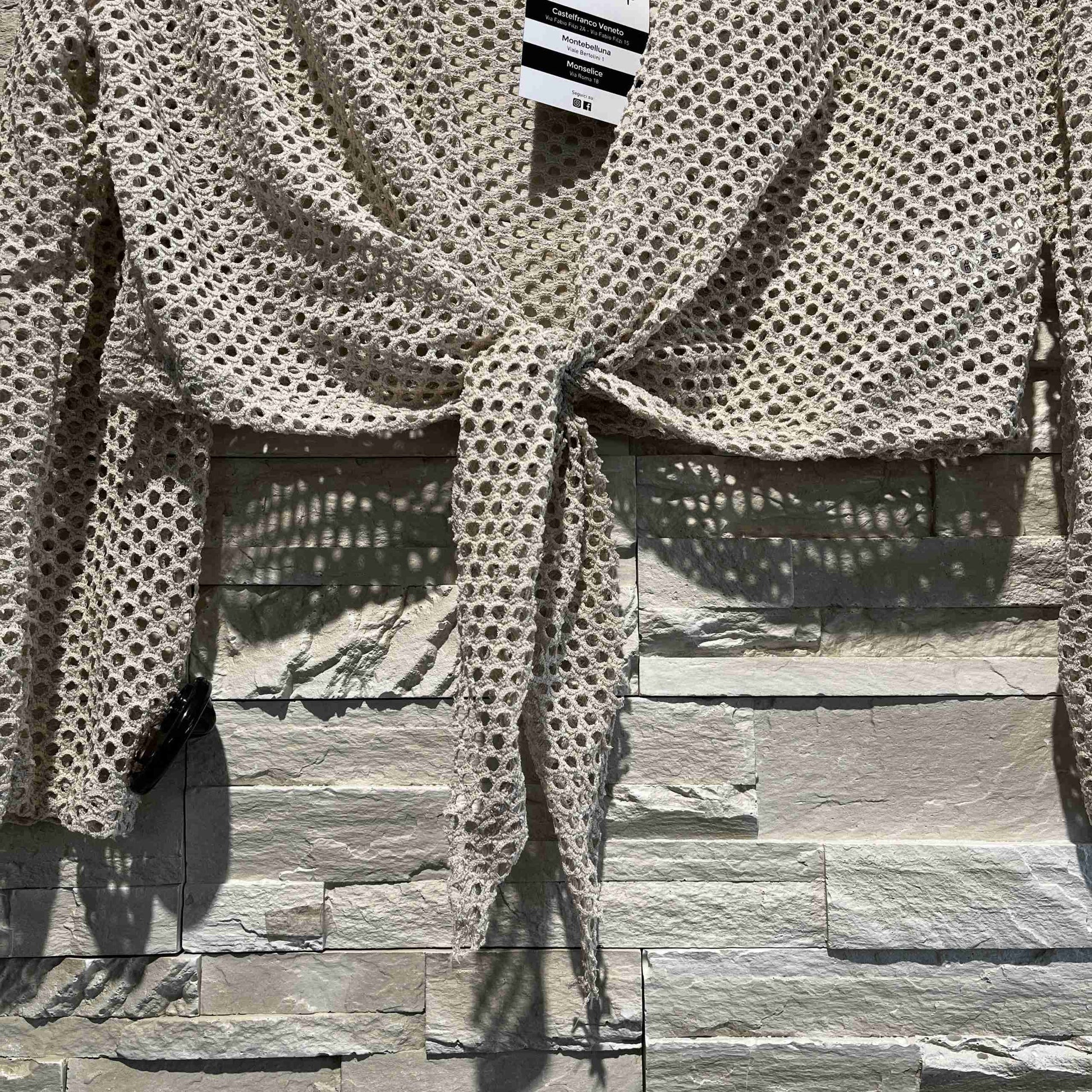 Coprispalle leggero in lurex