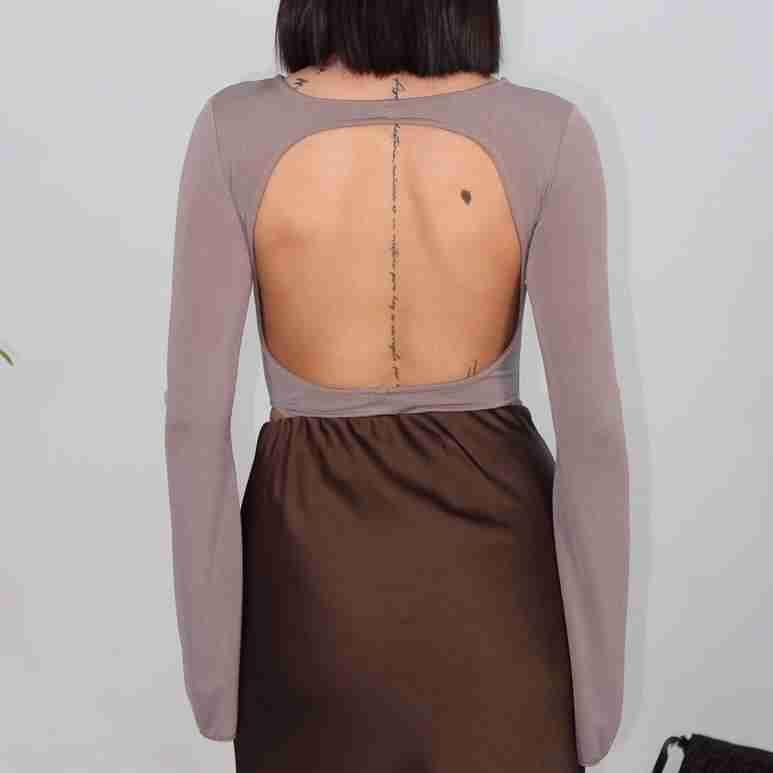 Body naira