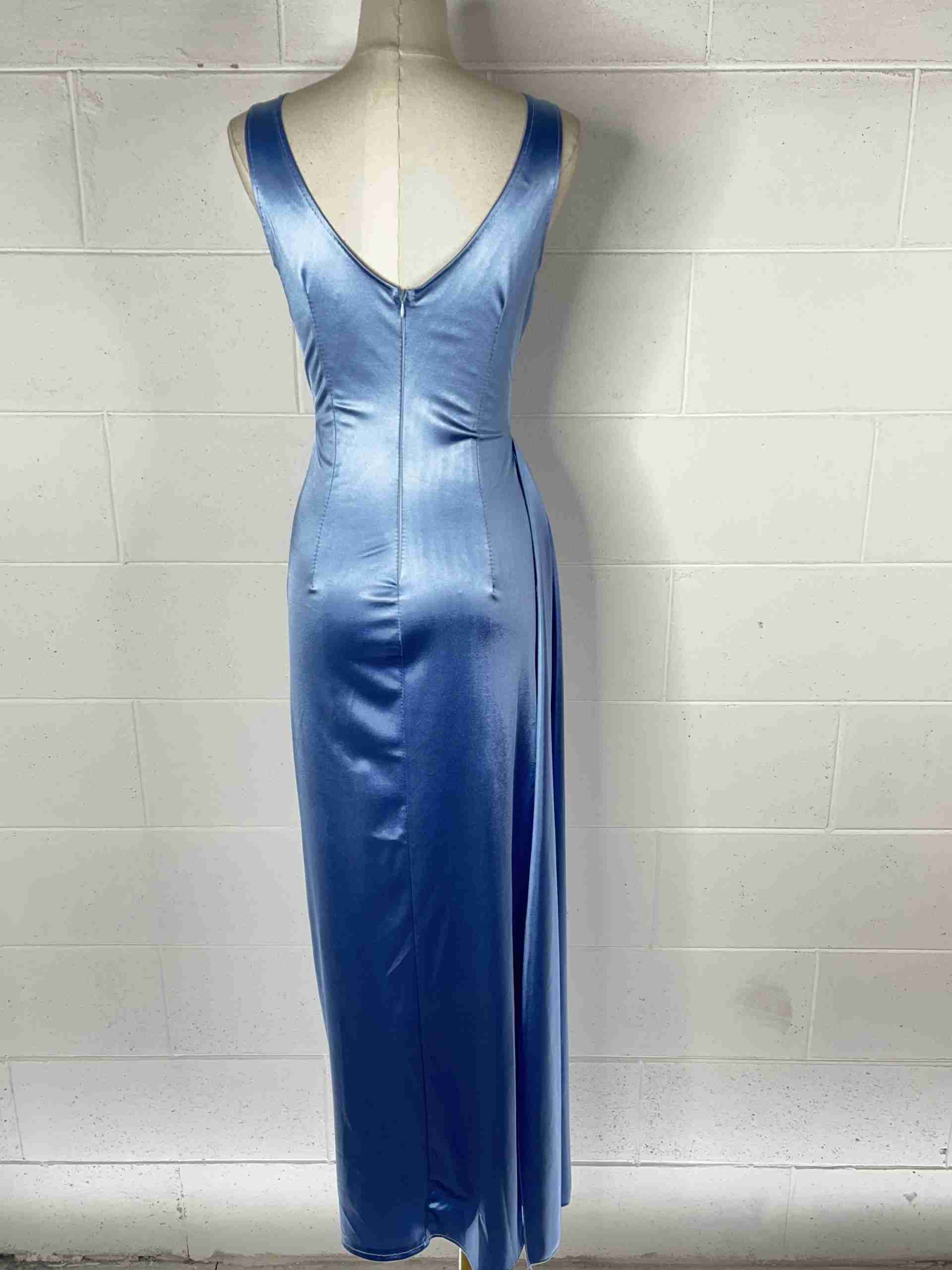 Abito lungo a corsetto in raso