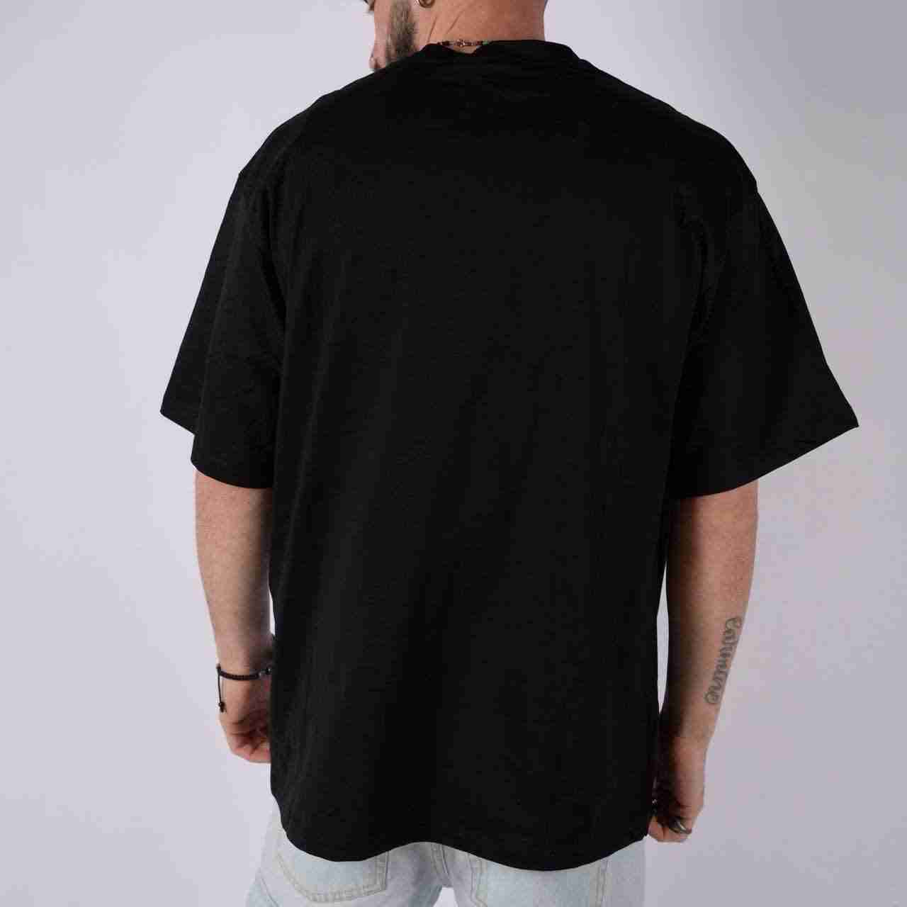 T-shirt day light