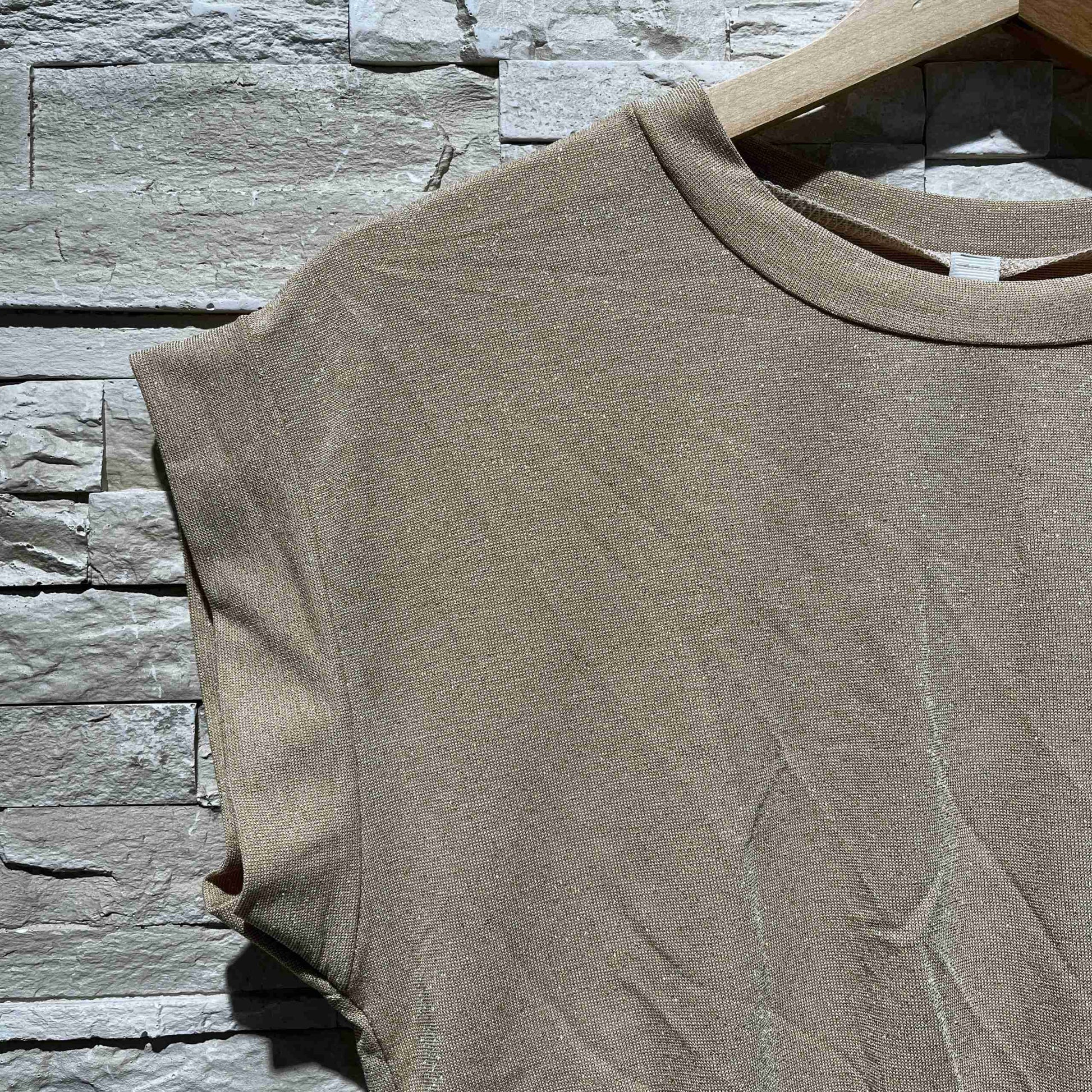 T-shirt in lurex con fascia elastica
