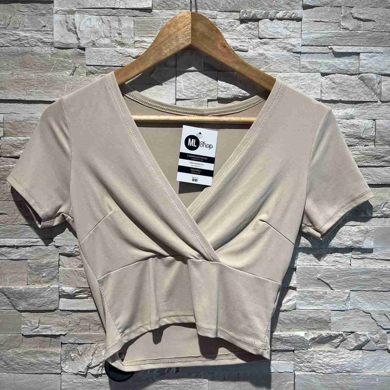 T-shirt australia