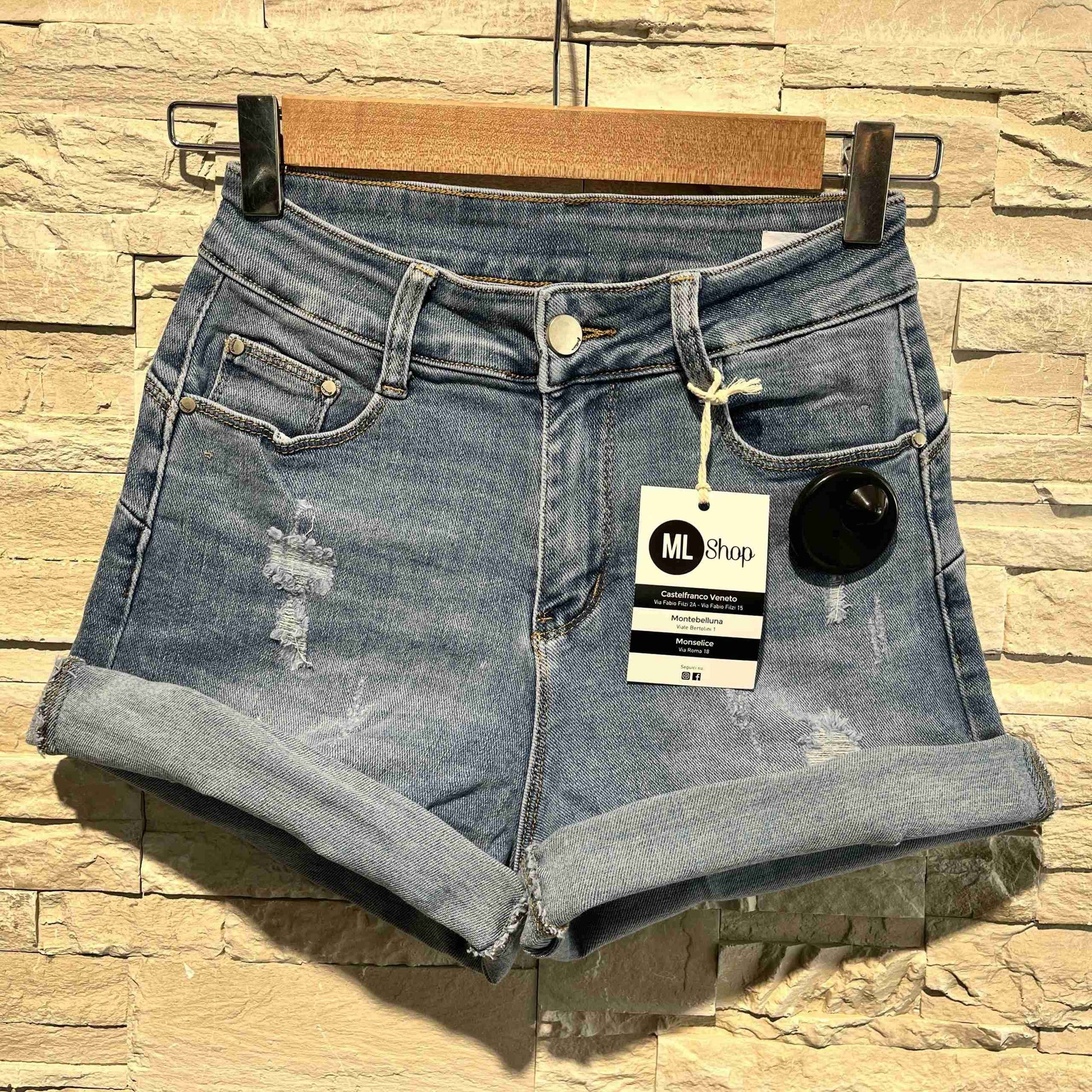 Shorts deanna
