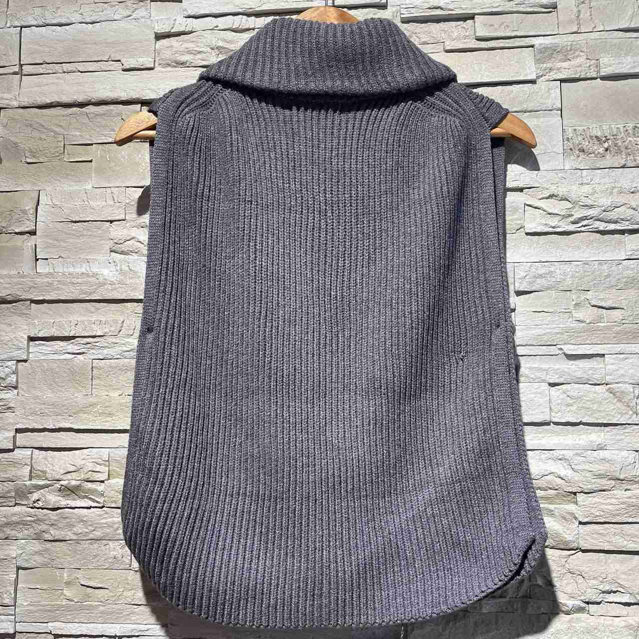 Maglione contour