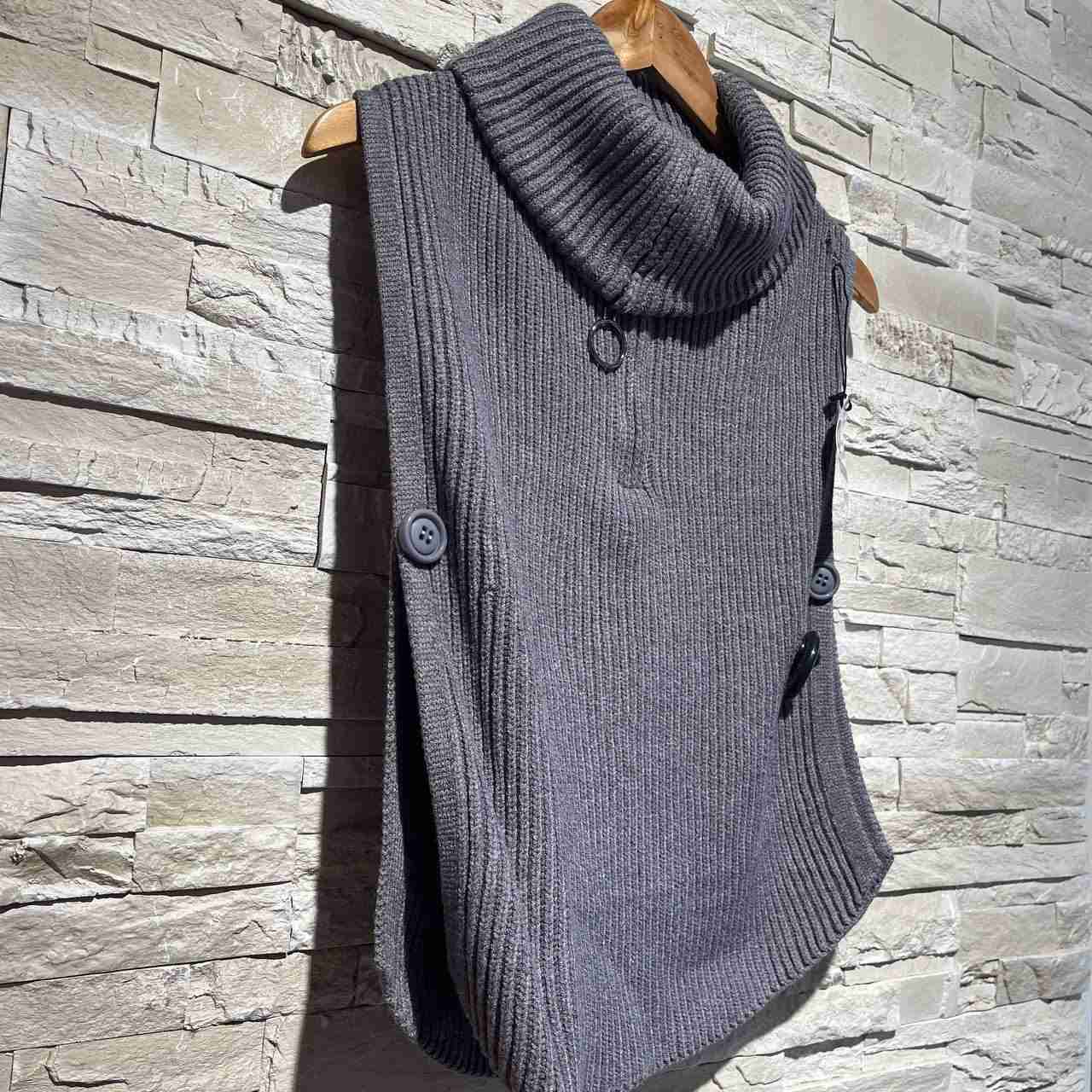 Maglione contour