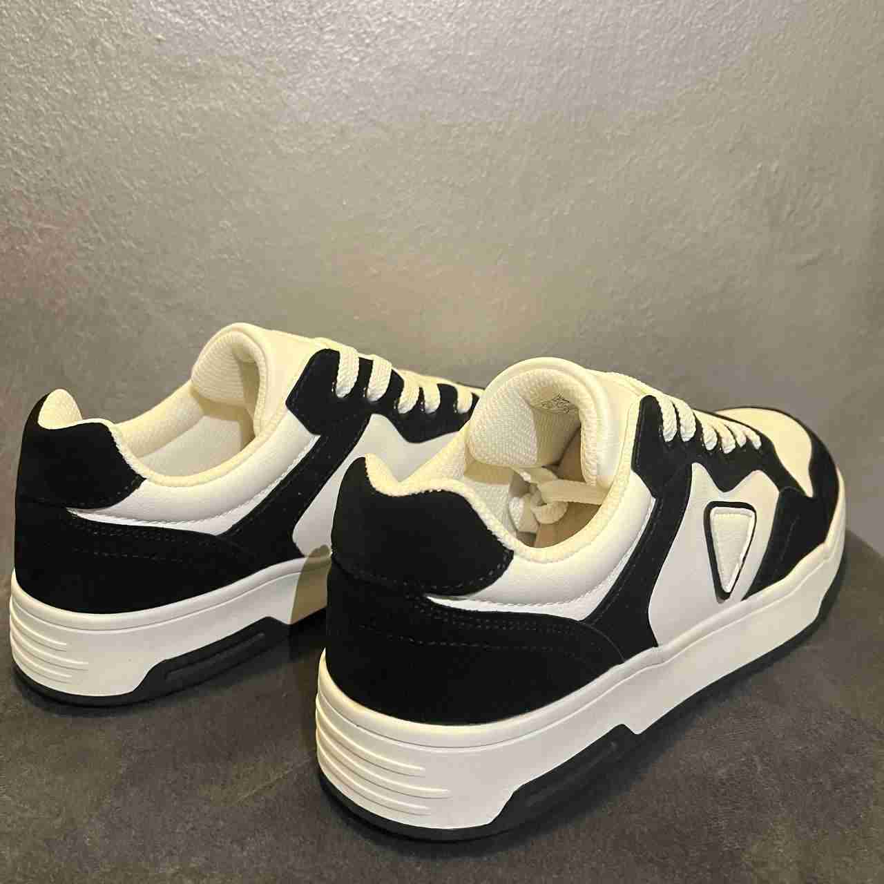 Scarpe neat