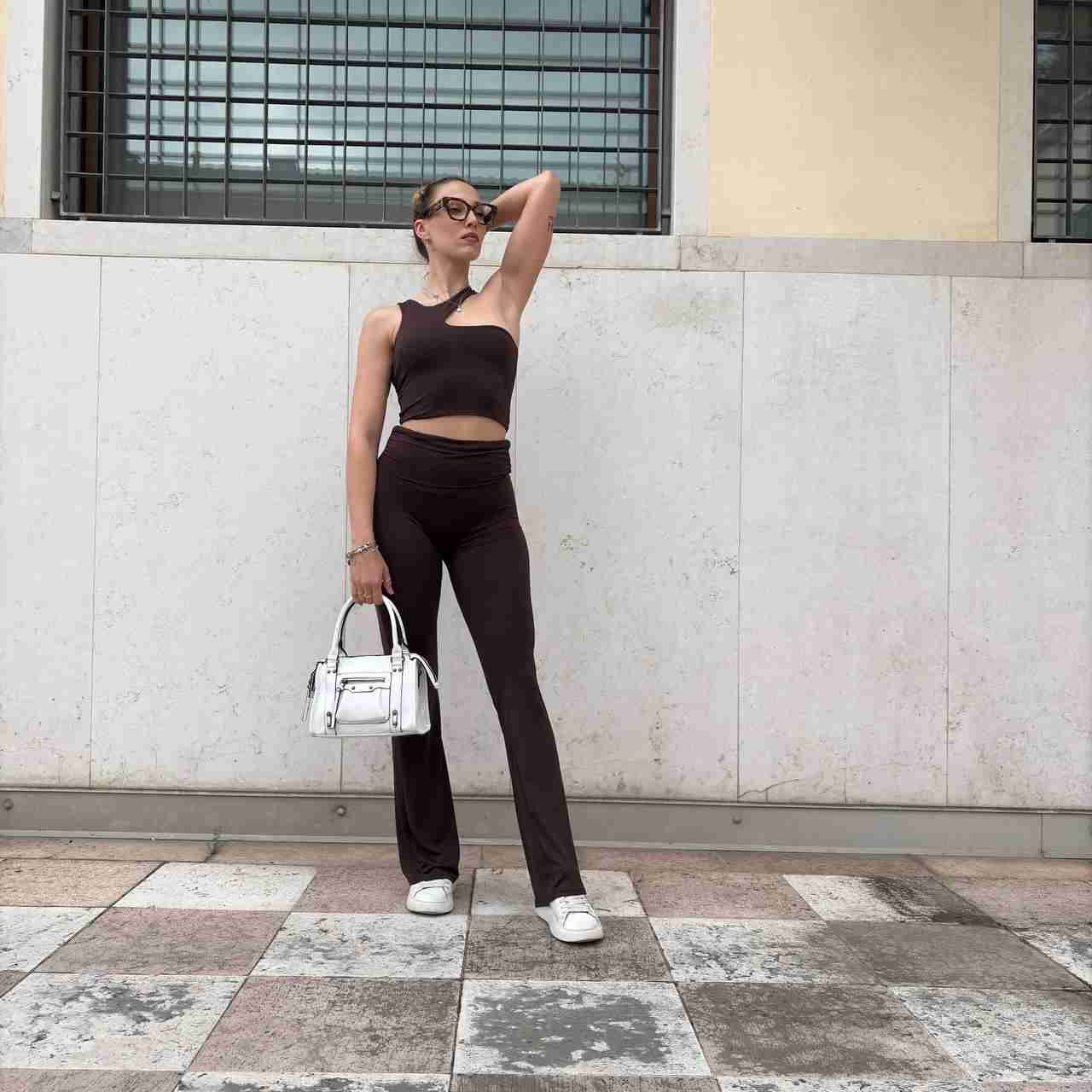 Pantaloni vitaflare