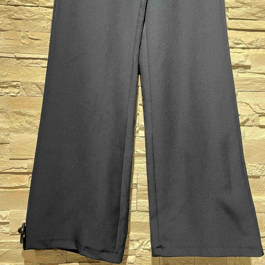 Pantaloni eterna