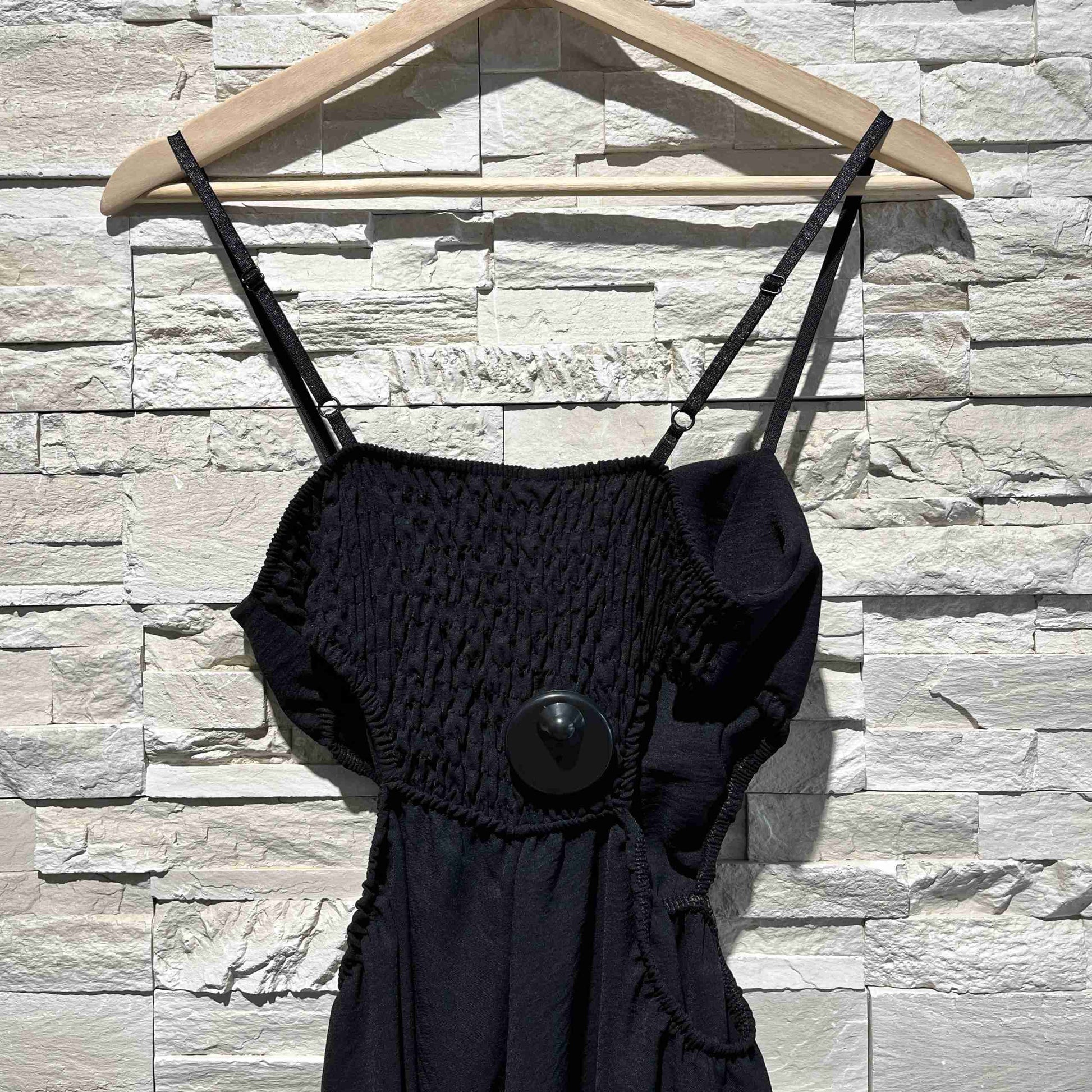 Tutina corta cut out