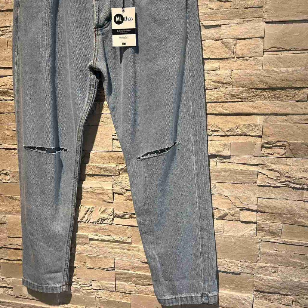 Jeans port