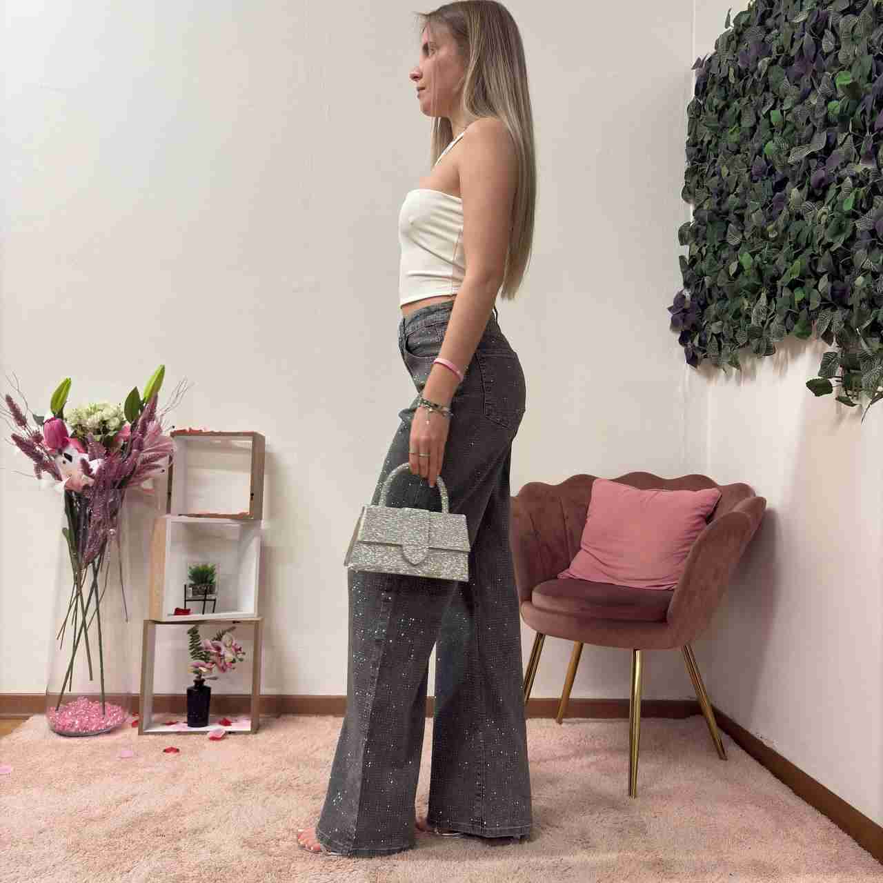 Pantaloni shinemuse