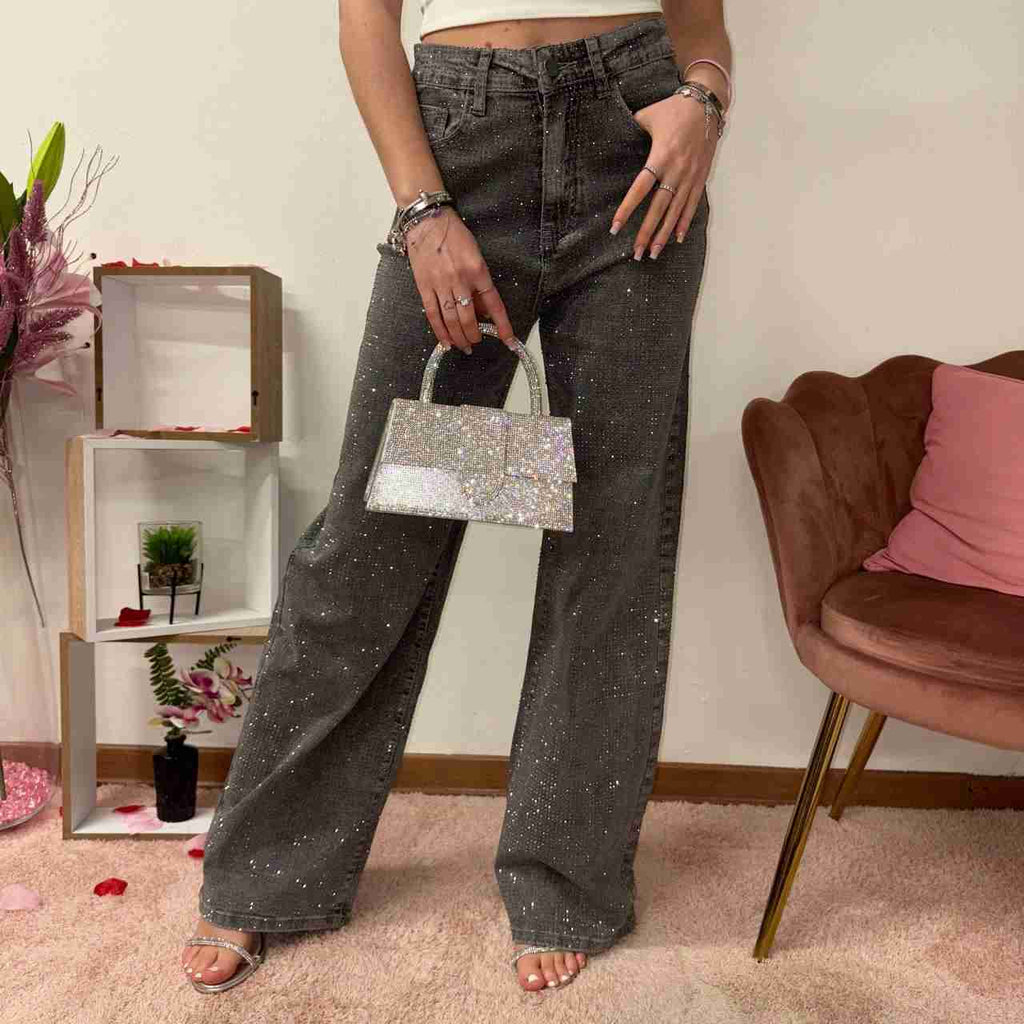 Pantaloni shinemuse