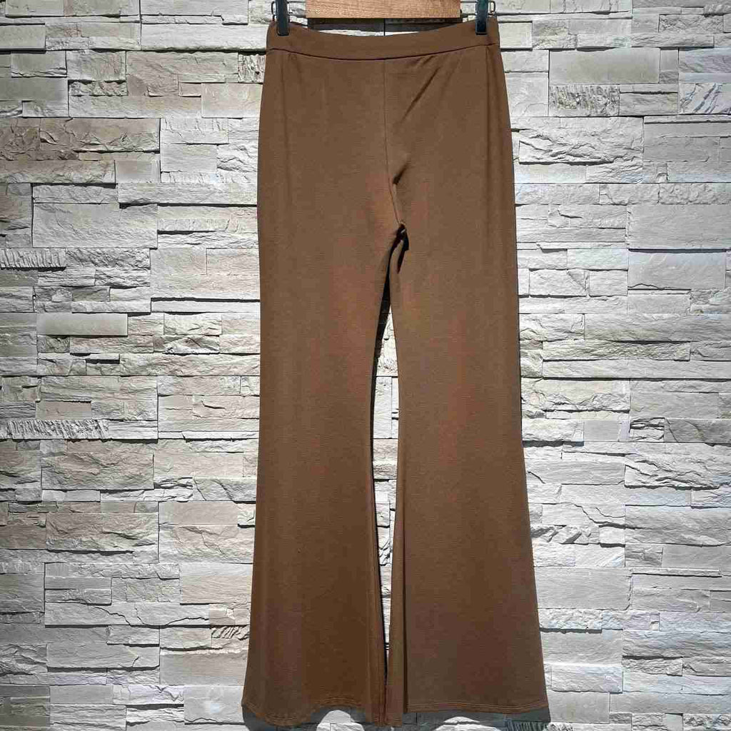 Pantaloni vally