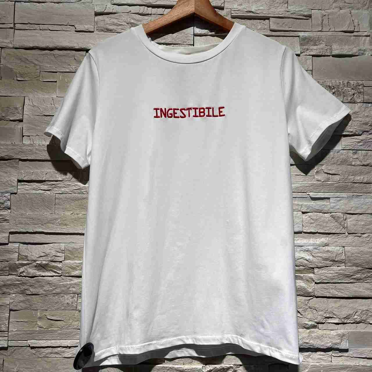 T-shirt iconic