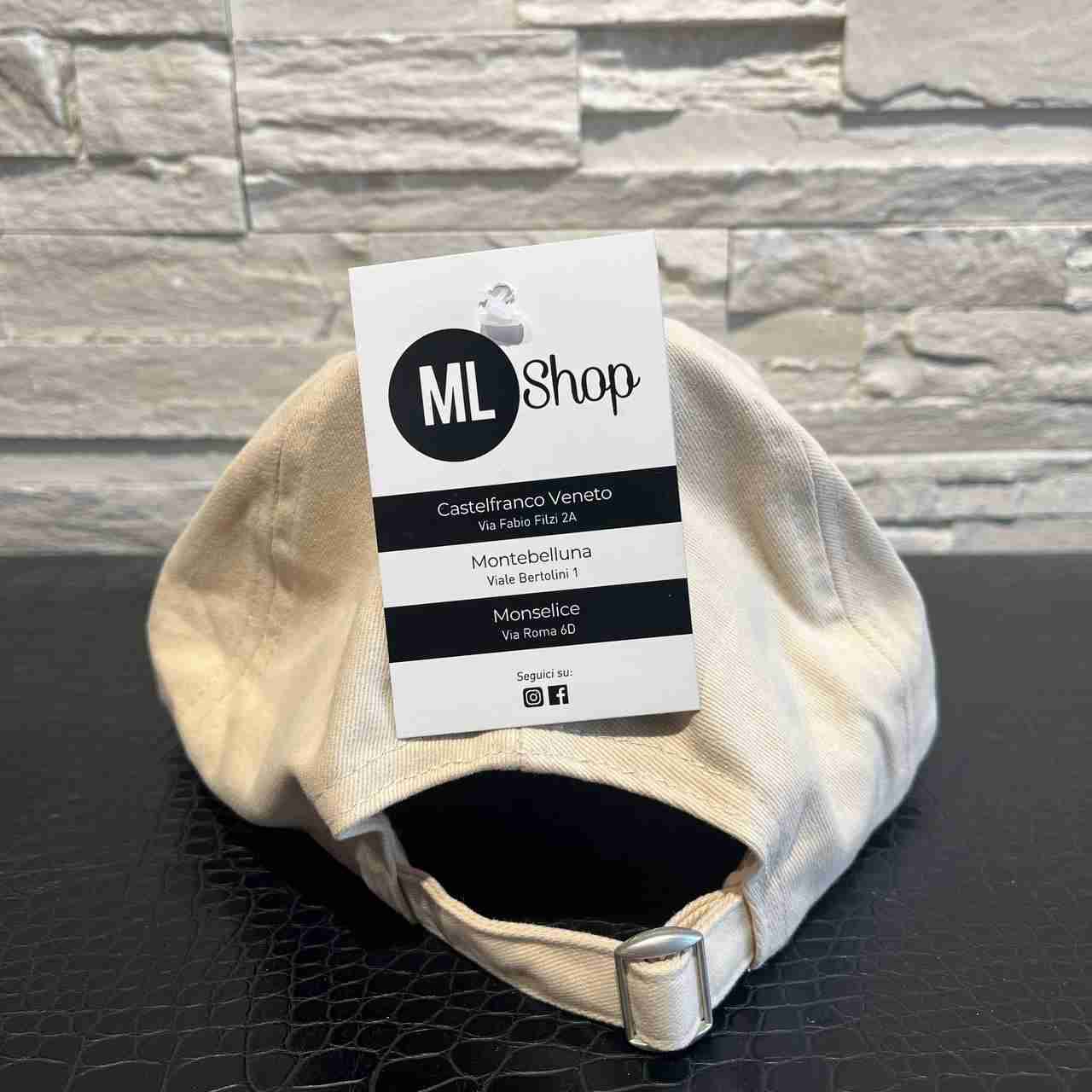 Cappellino new port