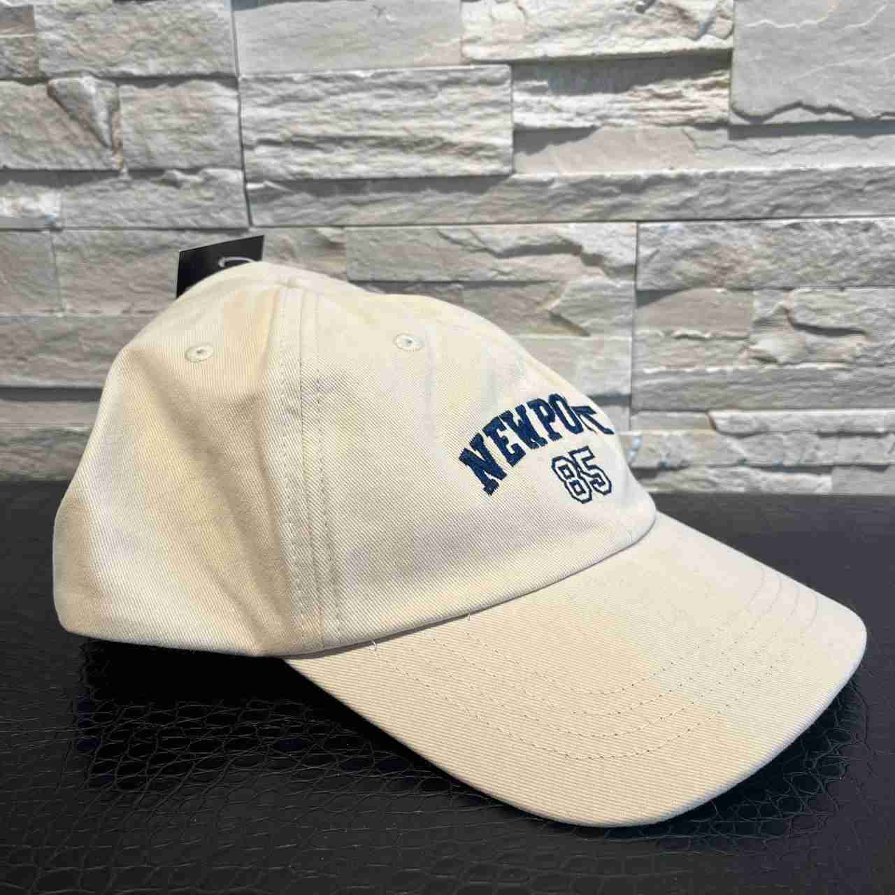 Cappellino new port