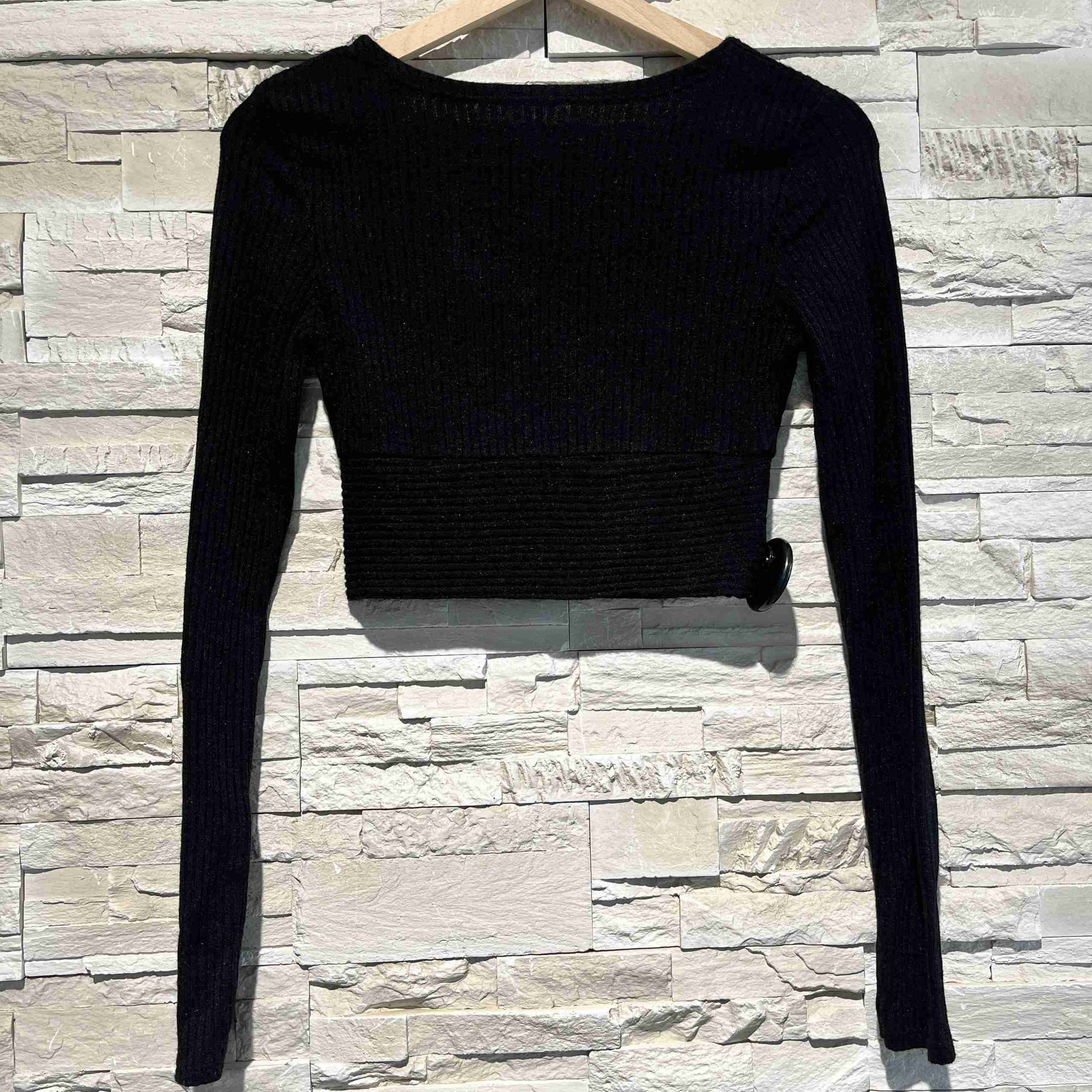 Top con maniche lunghe e scollo a portafoglio