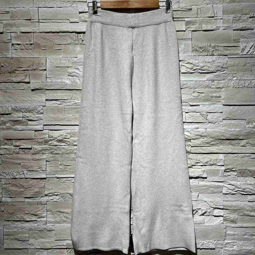 Pantaloni relax