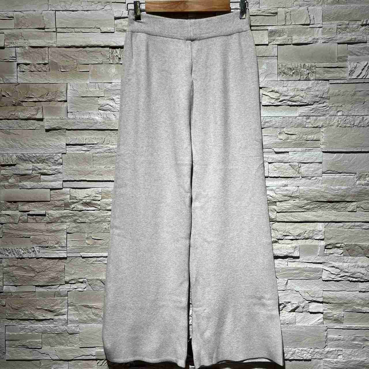 Pantaloni relax