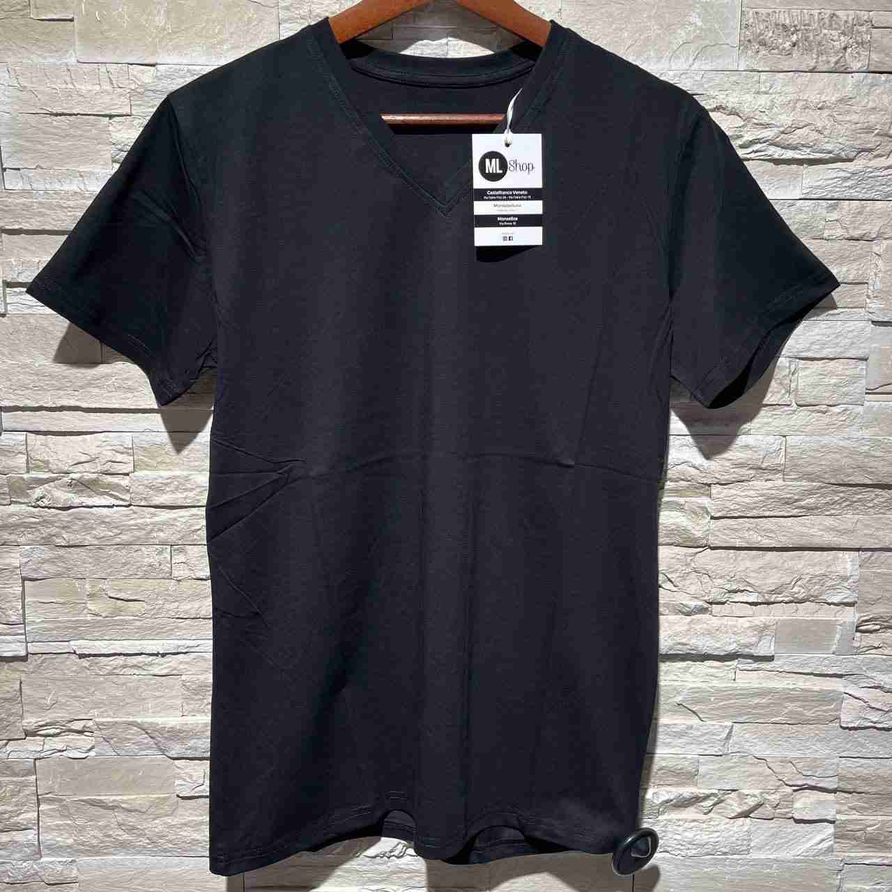 T-shirt basic v