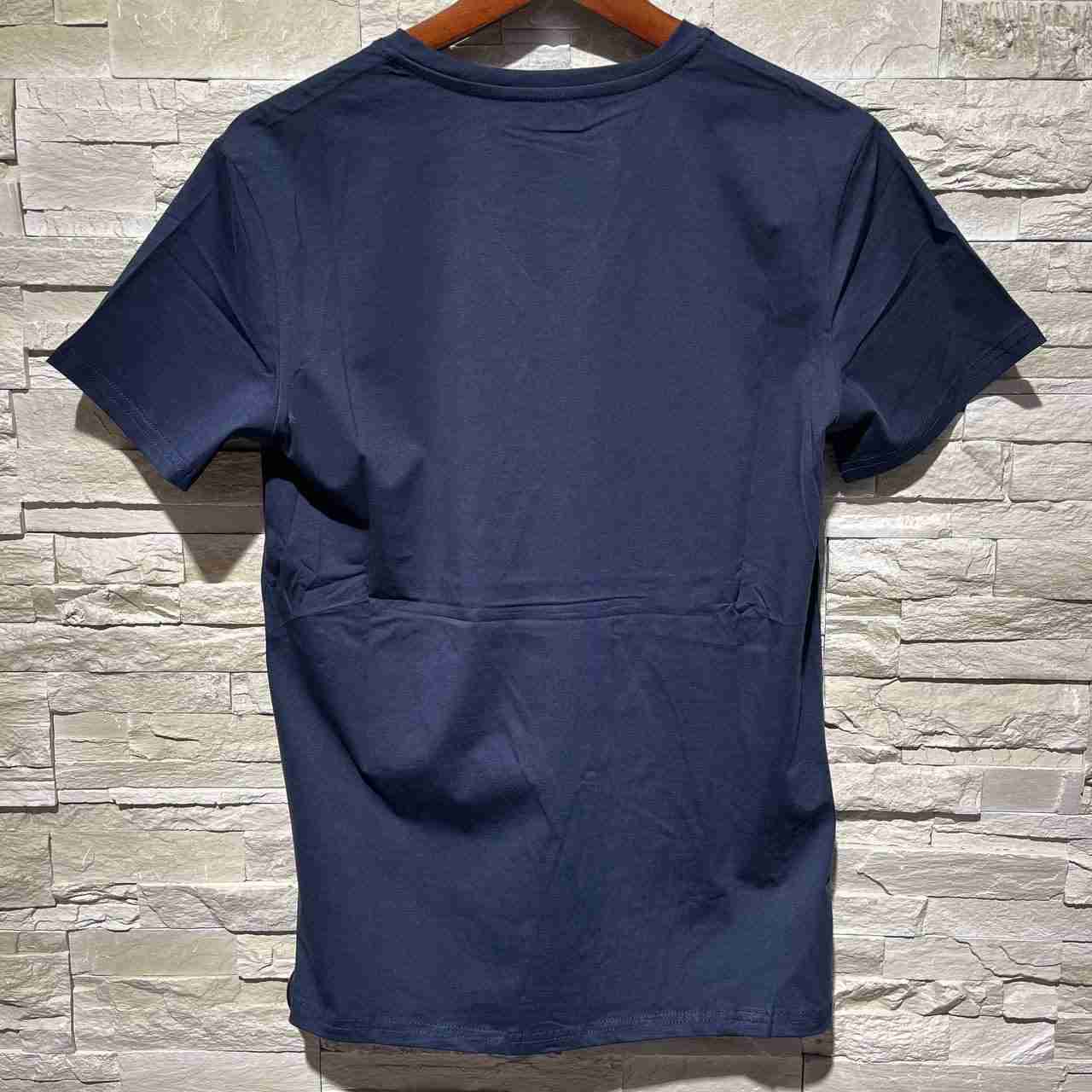 T-shirt basic v