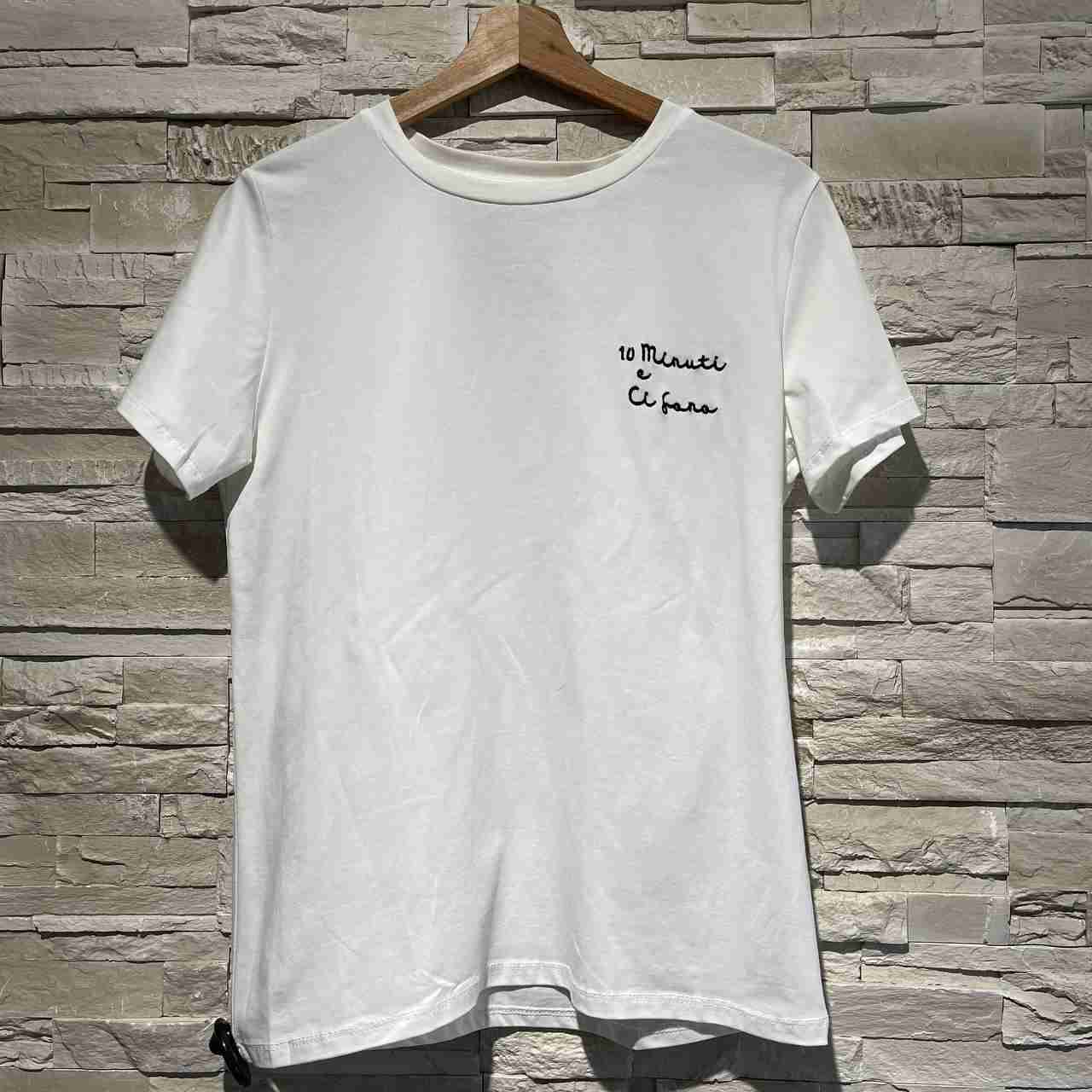 T-shirt iconic