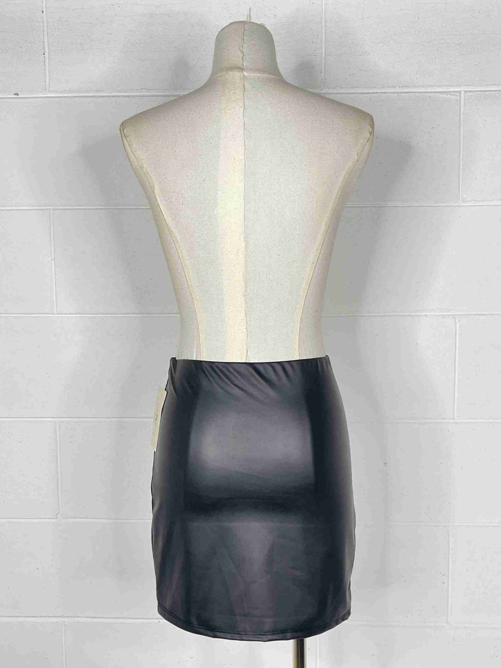 Gonna semplice ecopelle