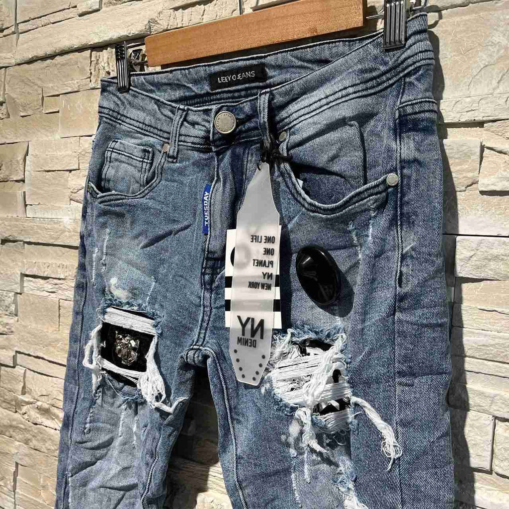 Jeans lion