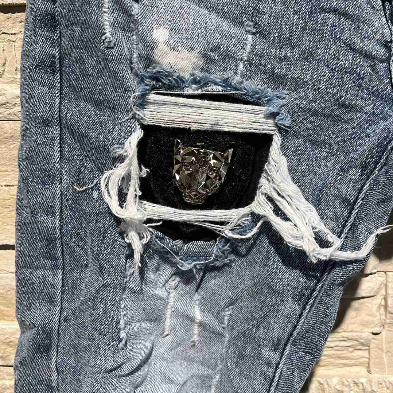 Jeans lion