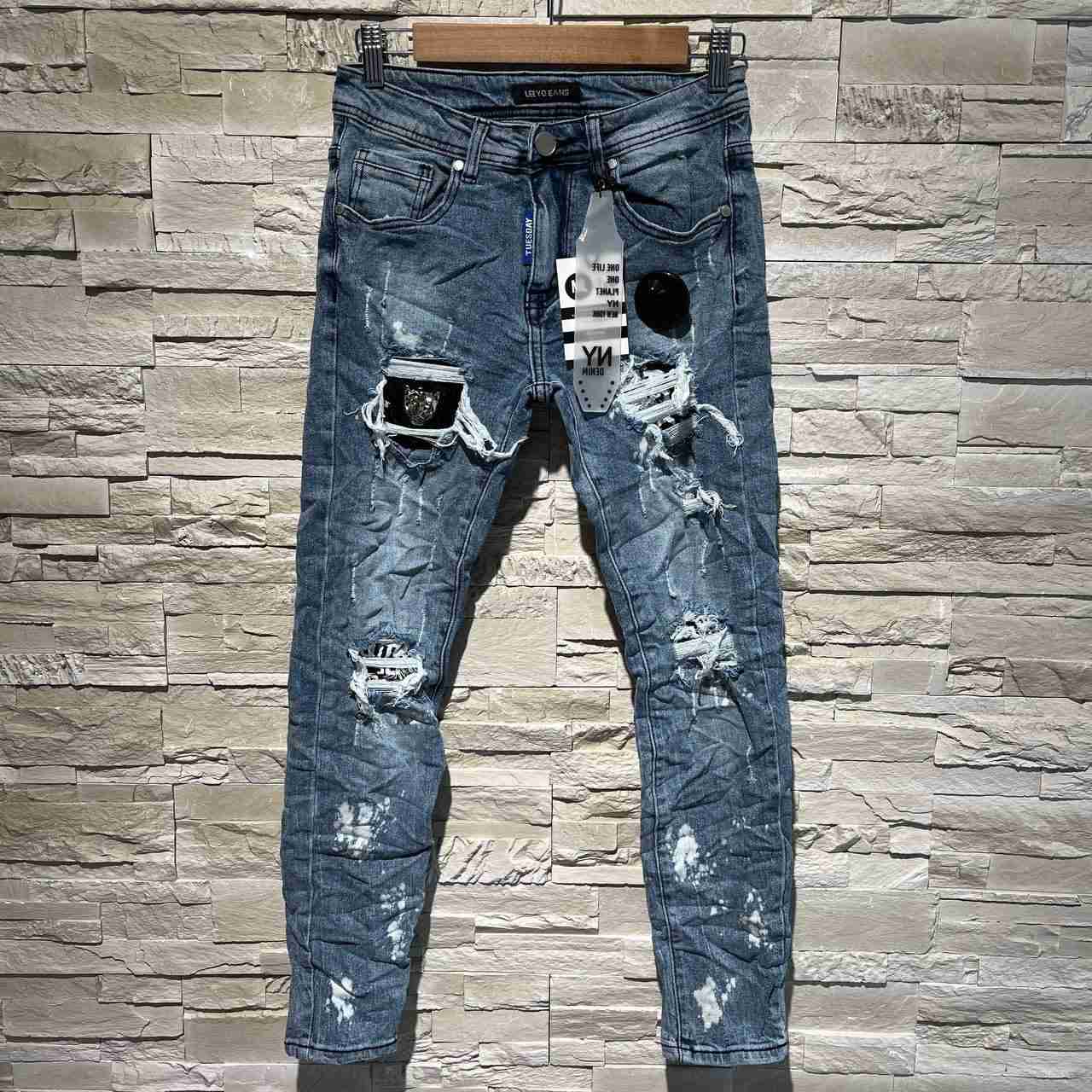 Jeans lion
