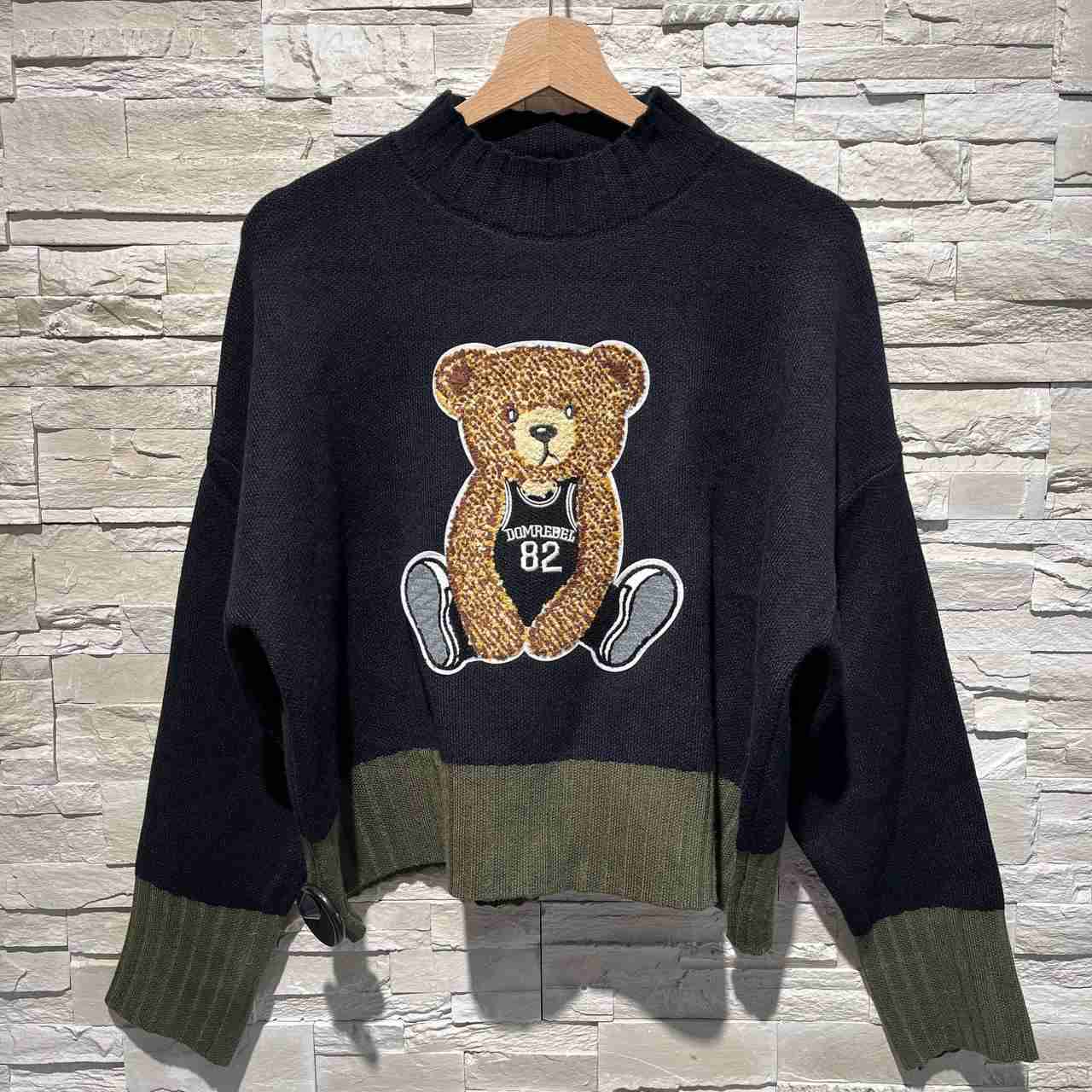 Maglione domrebel