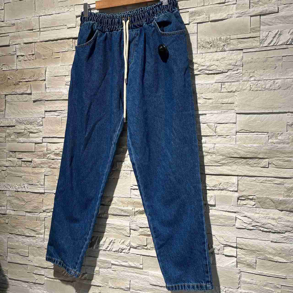Jeans adjustable