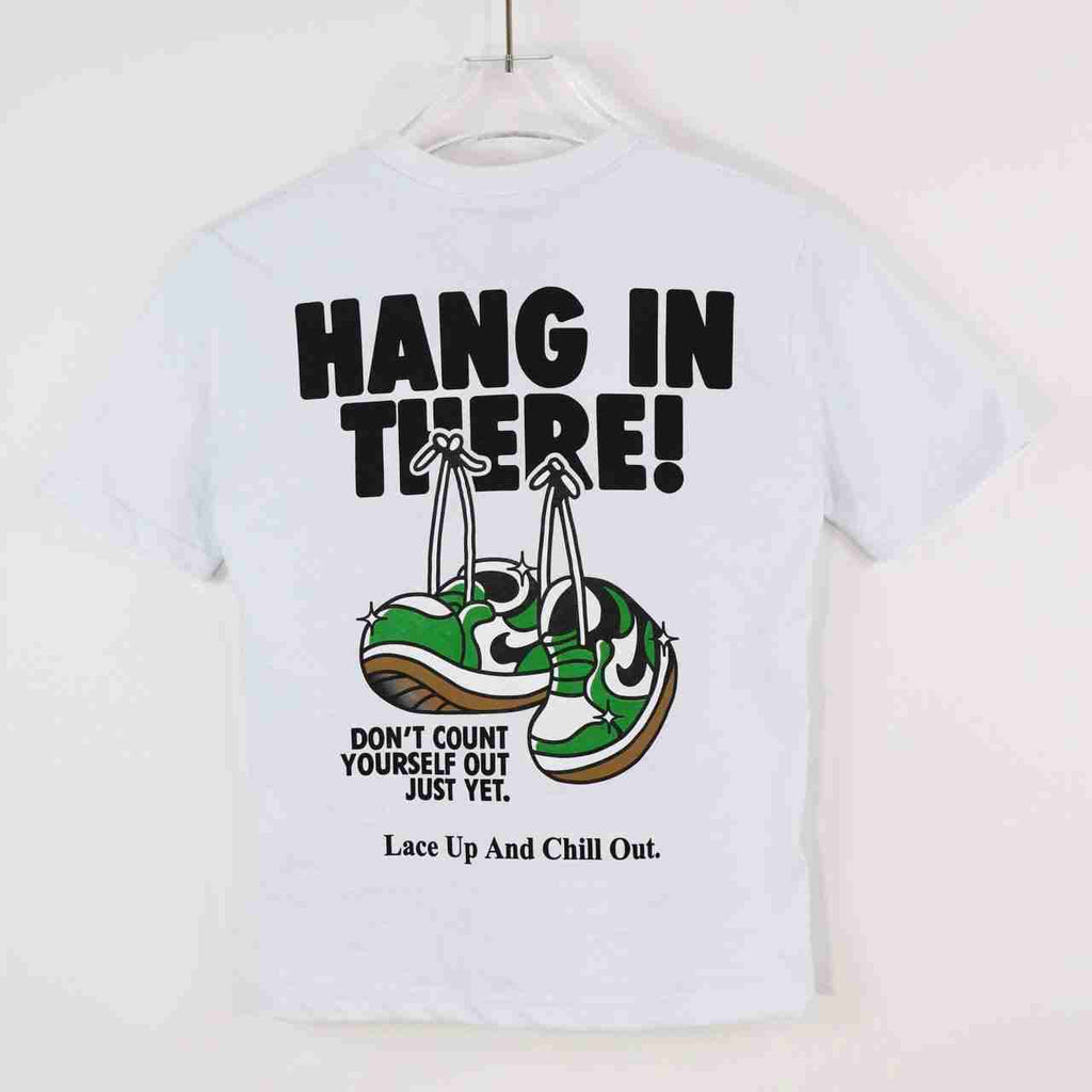 T-shirt hang in there