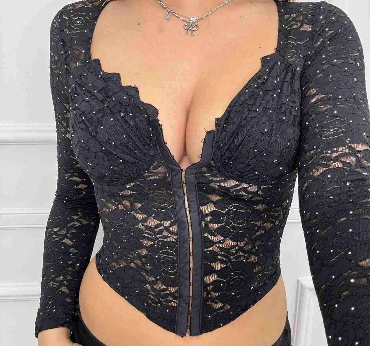 Top giselle