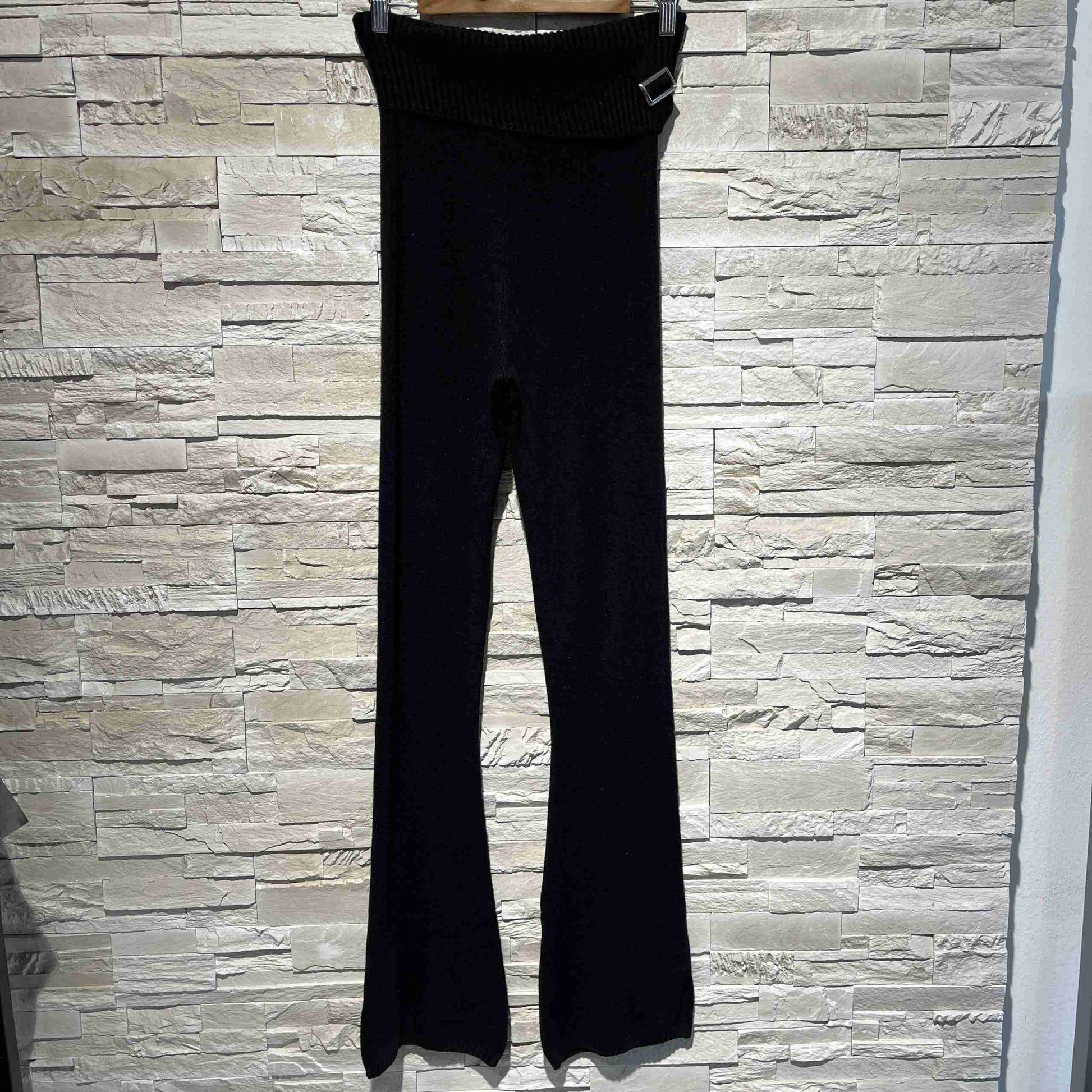 Pantaloni sofia