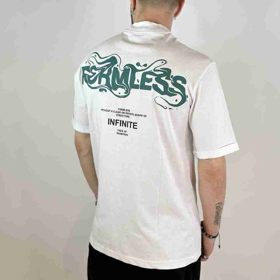T-shirt infinite