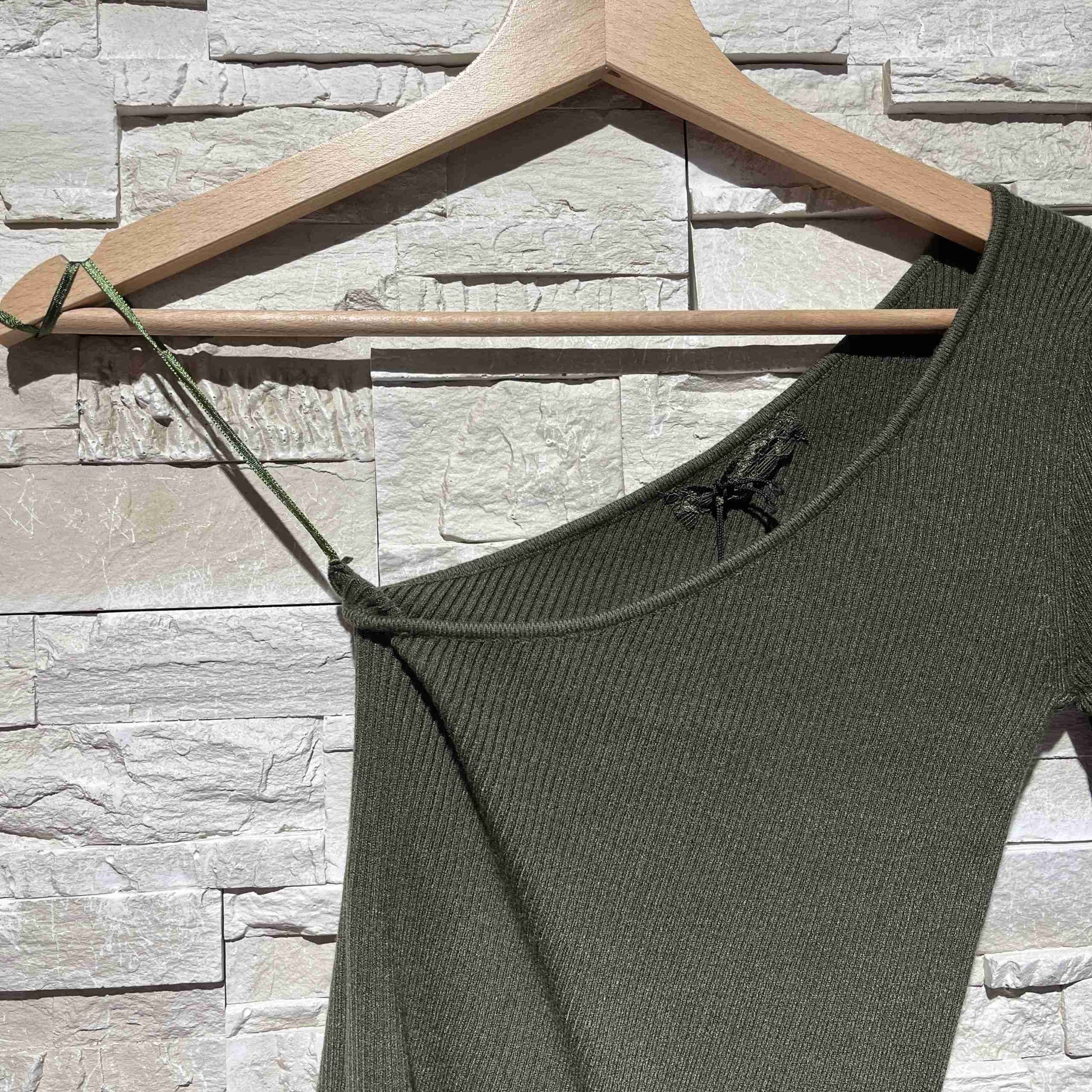 Maglioncino one shoulder