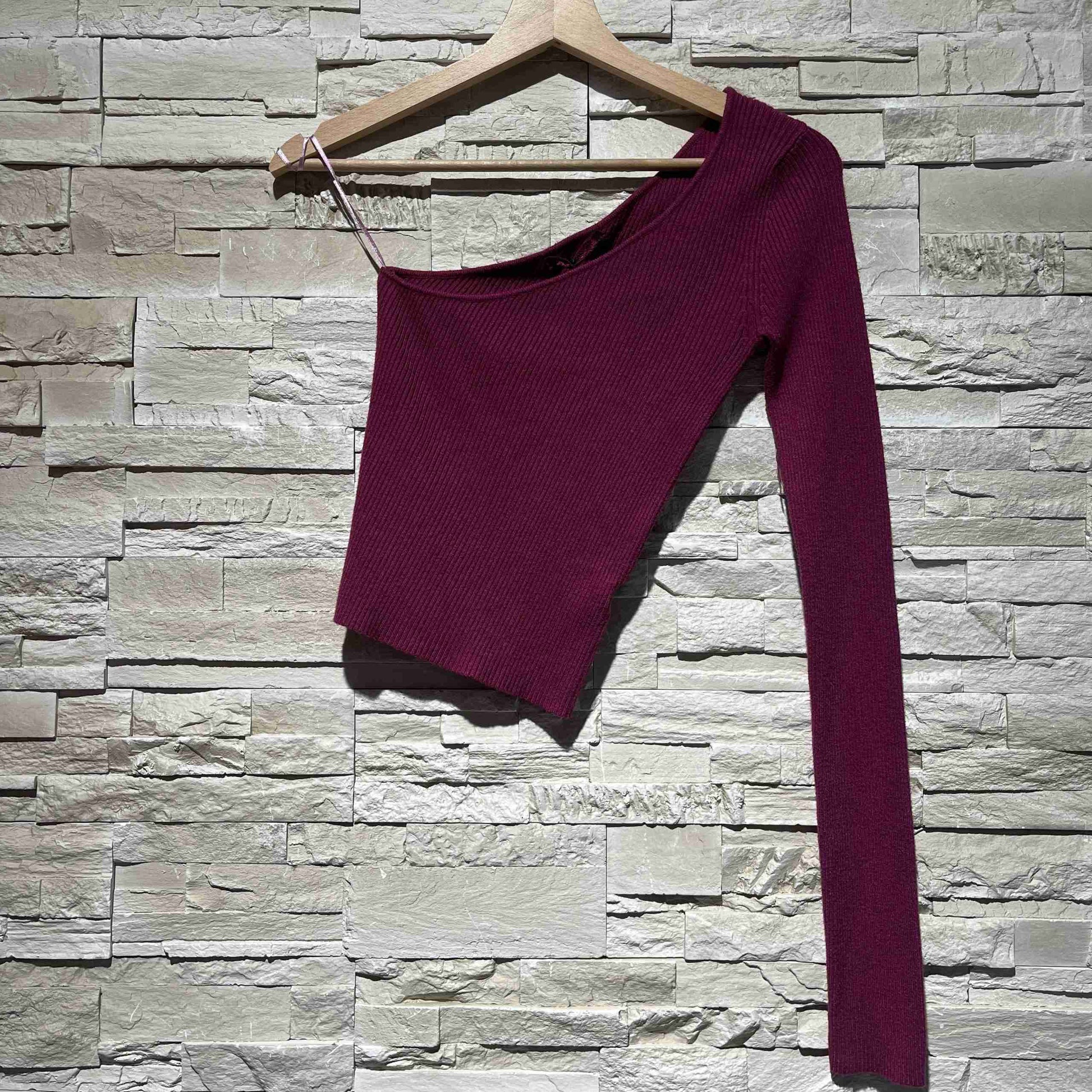 Maglioncino one shoulder