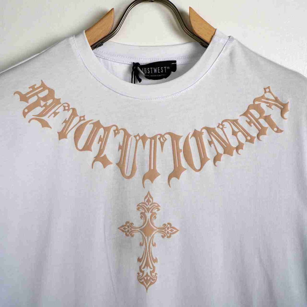 T-shirt revulutiunary