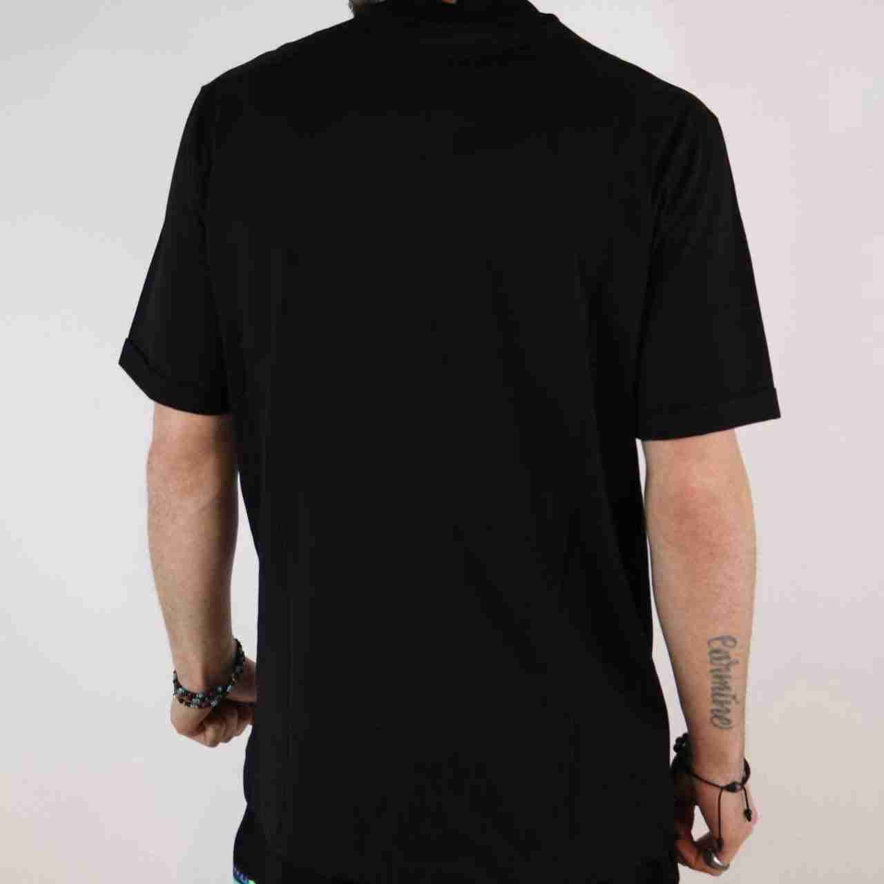 T-shirt rebel