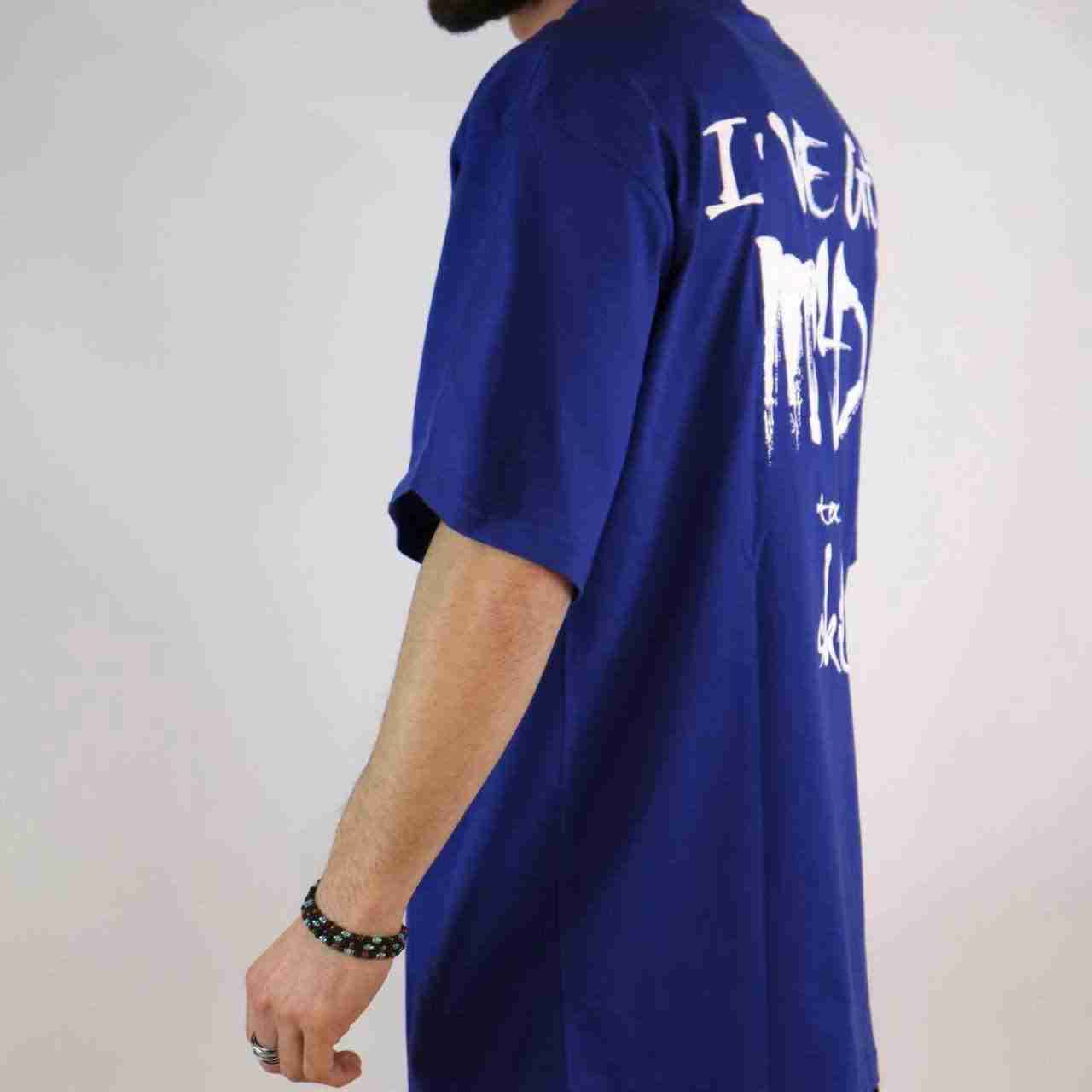 T-shirt texting