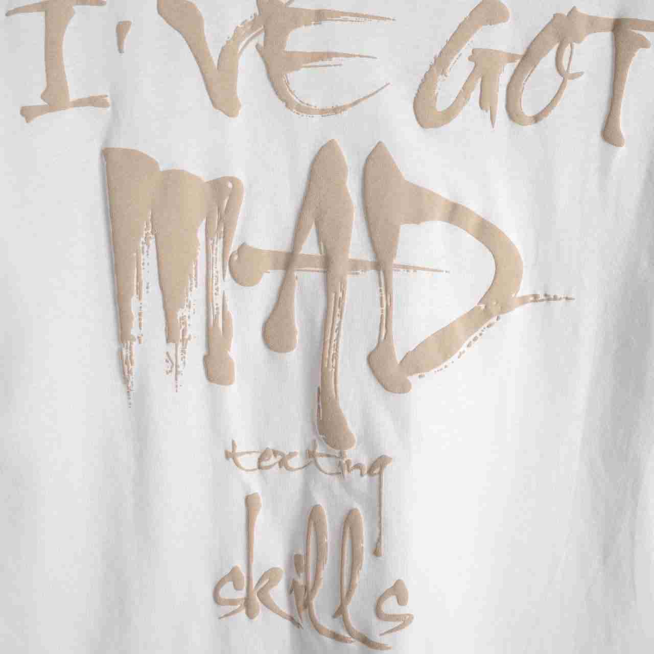 T-shirt texting