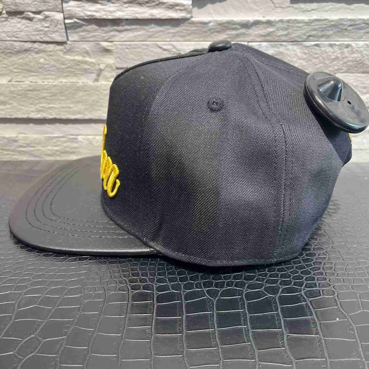 Cappellino london
