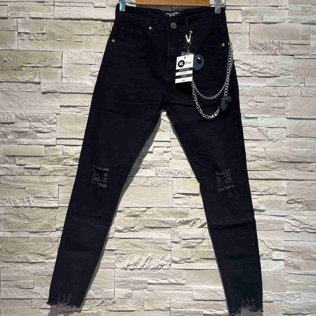 Jeans feed