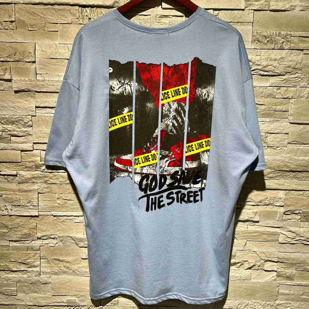 T-shirt street