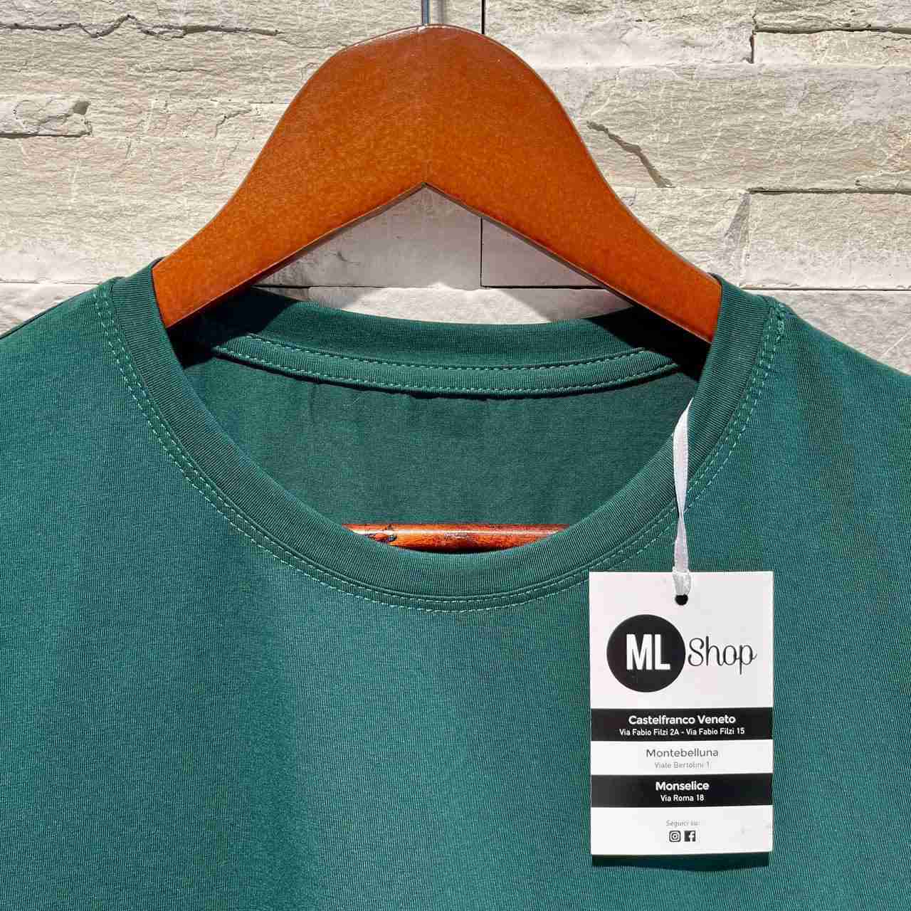 T-shirt simply